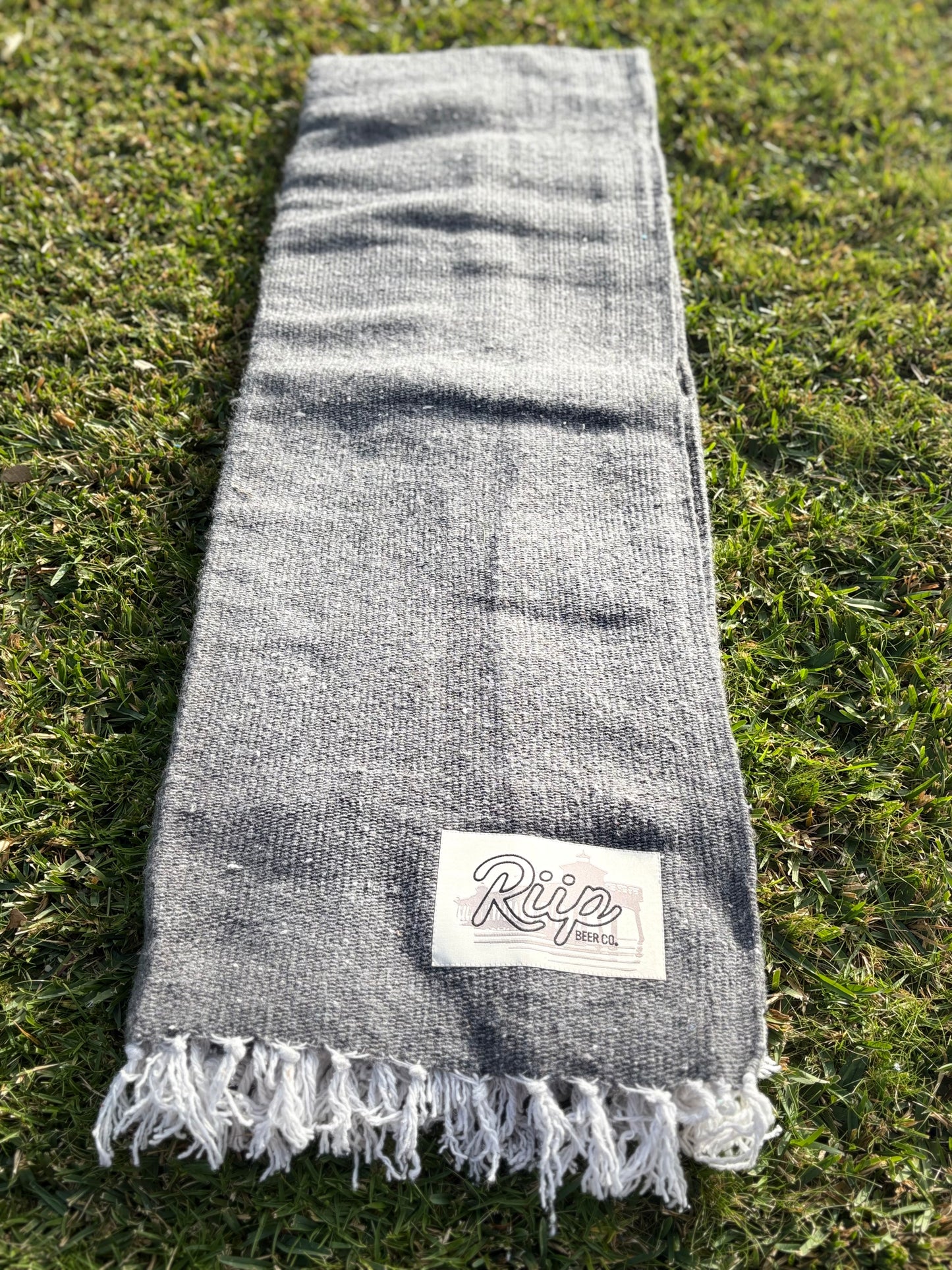 Beach Blanket | Riip Pier | Charcoal Gray